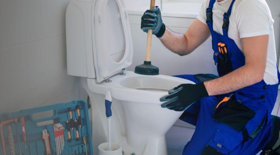 Local annual plumbing maintenance in Hale, MO